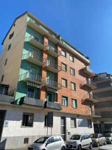 Appartamento in Affitto a Torino via Lavagna Lingotto