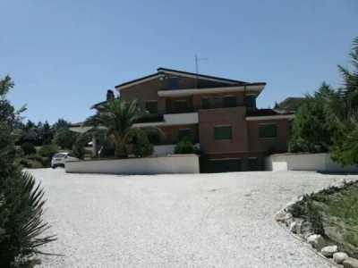 Villa in Vendita a Lucera via Campobasso s n c
