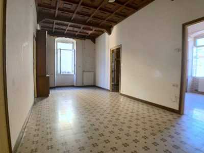 Appartamento in Vendita a Ventimiglia via Camillo Benso di Cavour 31