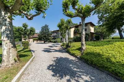 Villa in Vendita a Rogeno via Boscaccio