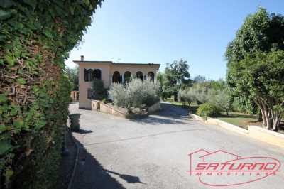 Villa Singola in Vendita a Capannori via Delle Selvette 320 Segromigno in Monte