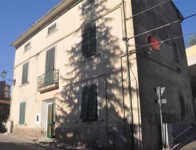 Appartamento in Vendita a Castellina Marittima