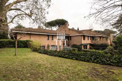 Villa in Vendita a Roma via di Grottarossa