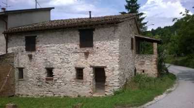 Rustico Casale in Vendita ad Urbino via Santa Maria Pomonte