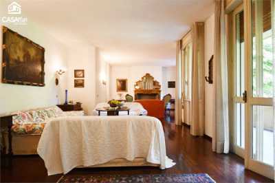 Appartamento in Affitto a Modena via Muratori