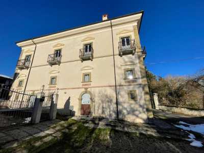 Villa in Vendita a Capitignano via Pago Snc Capitignano