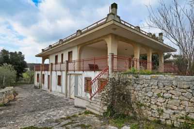 Villa in Vendita a Putignano Strada Comunale Monticelli