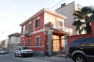 Appartamento in Vendita a Moncalieri via Quintino Sella 18