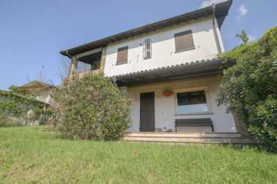 Villa in Vendita a Broni Dante 89