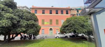 Appartamento in Vendita a Genova via Sapello
