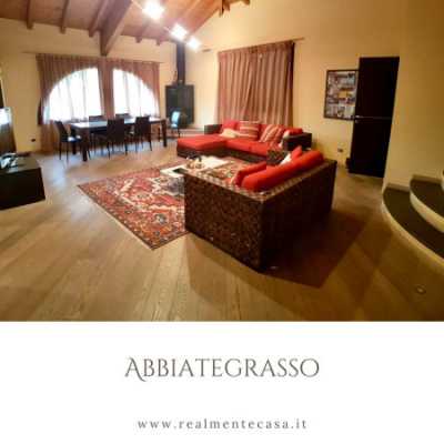 Villa in Vendita ad Abbiategrasso via Francesco Croce 2