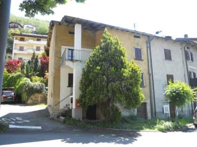 Villa in Vendita a Verceia via San Fedele