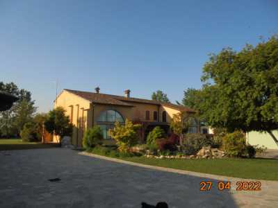 Villa in Vendita a Castelleone via Zonchetto 8
