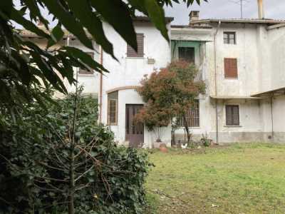 Villa in Vendita a Borgo San Siro via Gioacchino Rossini 8