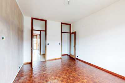 Appartamento in Vendita a Torino via Barletta 136