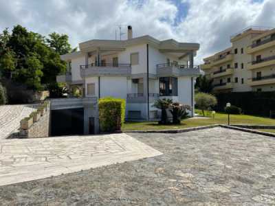 Villa in Vendita a Belvedere Marittimo via Corrado Alvaro