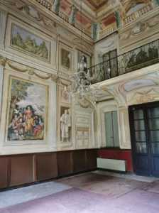 Palazzo Stabile in Vendita a San Giovanni in Croce via Giovanni Busi 38