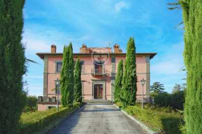 Villa in Vendita a Cortona