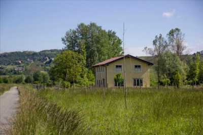 Villa in Vendita a Cassinelle Locale Pobiano