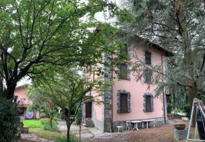Villa in Vendita ad Albavilla Viale Giacomo Matteotti 5