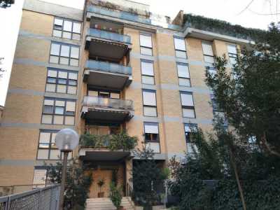 Appartamento in Vendita a Roma via Dei Giornalisti 8