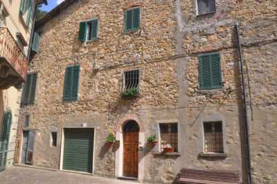 Appartamento in Vendita a Castelnuovo di Val di Cecina via Giusti