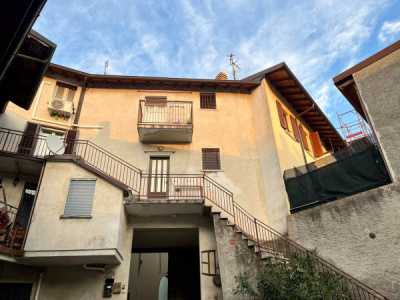 Appartamento in Vendita a Valmadrera via Giuseppe Parini