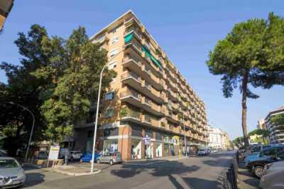 Appartamento in Vendita a Roma via Appia Nuova 572