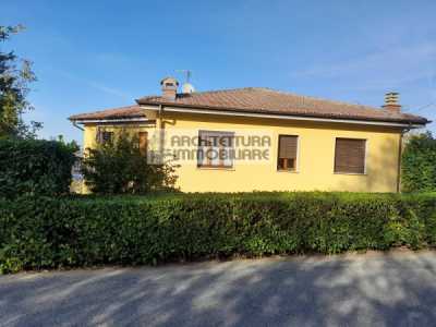 Villa in Vendita a Zavattarello via Riccardo Lombardi 4