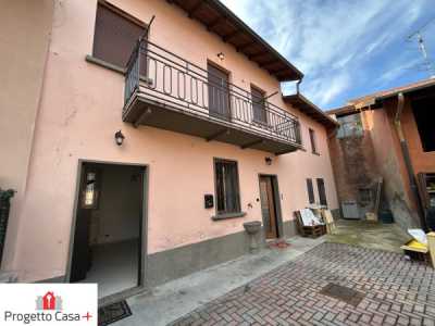 Appartamento in Vendita a Lonate Pozzolo via Giuseppe Garibaldi