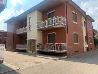 Appartamento in Vendita a Tromello via Ronchi Dei Legionari 14