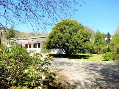 Villa Singola in Vendita a Camaiore Valpromaro
