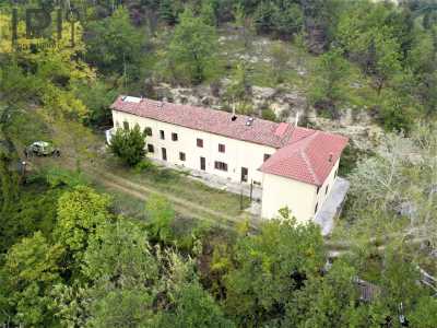 Villa Singola in Vendita a Loazzolo Regione Santa Libera