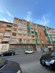 Appartamento in Vendita a Torino via Paisiello Barriera Milano