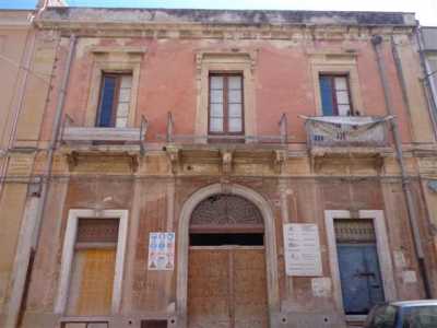 casa indipendente in Vendita a Brindisi Via Cesare Braico