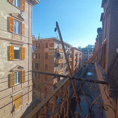 Appartamento in Vendita a Genova via 24 Maggio