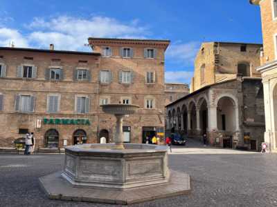 Appartamento in Vendita ad Urbino Piazza della Repubblica