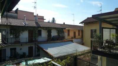 Villa in Vendita a Somma Lombardo Piazza Annibale Casolo 7