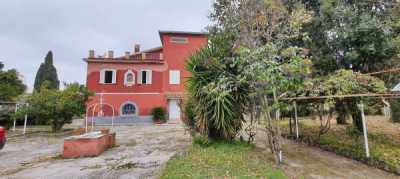 Villa in Vendita a Velletri via di Cori 15