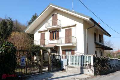 Villa in Vendita a Castiglione Torinese via Rivodora 45