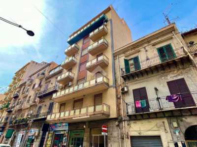 Appartamento in Vendita a Palermo via Oreto 231