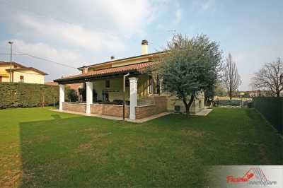Villa Singola in Vendita a sommacampagna via bussolengo