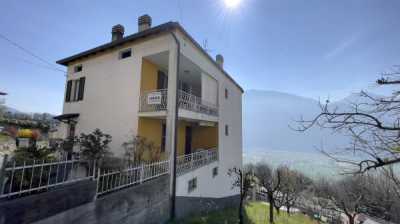 Villa in Vendita a Buglio in Monte via Belvedere 4