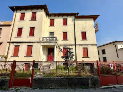 Palazzo Stabile in Vendita a San Daniele del Friuli via Daniele Manin 35