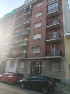 Appartamento in Vendita a Torino via Viterbo 77