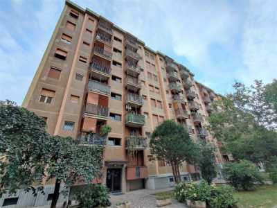Appartamento in Vendita a Milano via Francesco Cilea 90