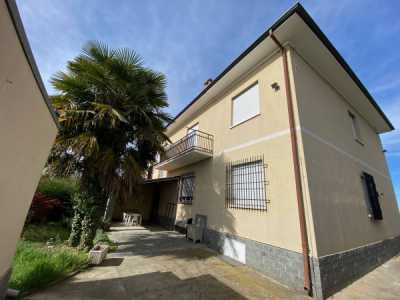 Villa in Vendita a Carmagnola via Pochettino 3