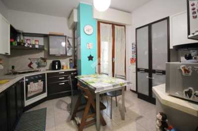 Appartamento in Vendita a Rho via Luigi Capuana 50