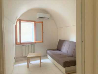 Appartamento in Vendita a Ventimiglia Zona Collinare