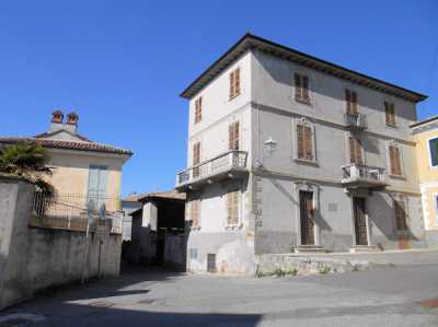 Rustico Casale in Vendita a Frassinello Monferrato
